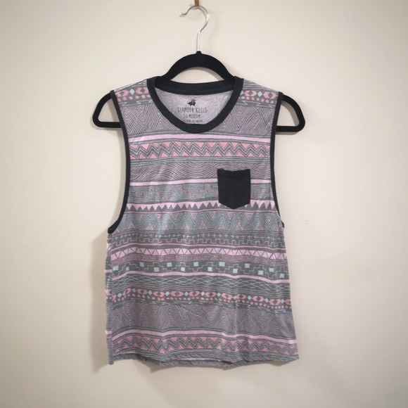 Summery patterned Muscle tee - Picture 1 of 4